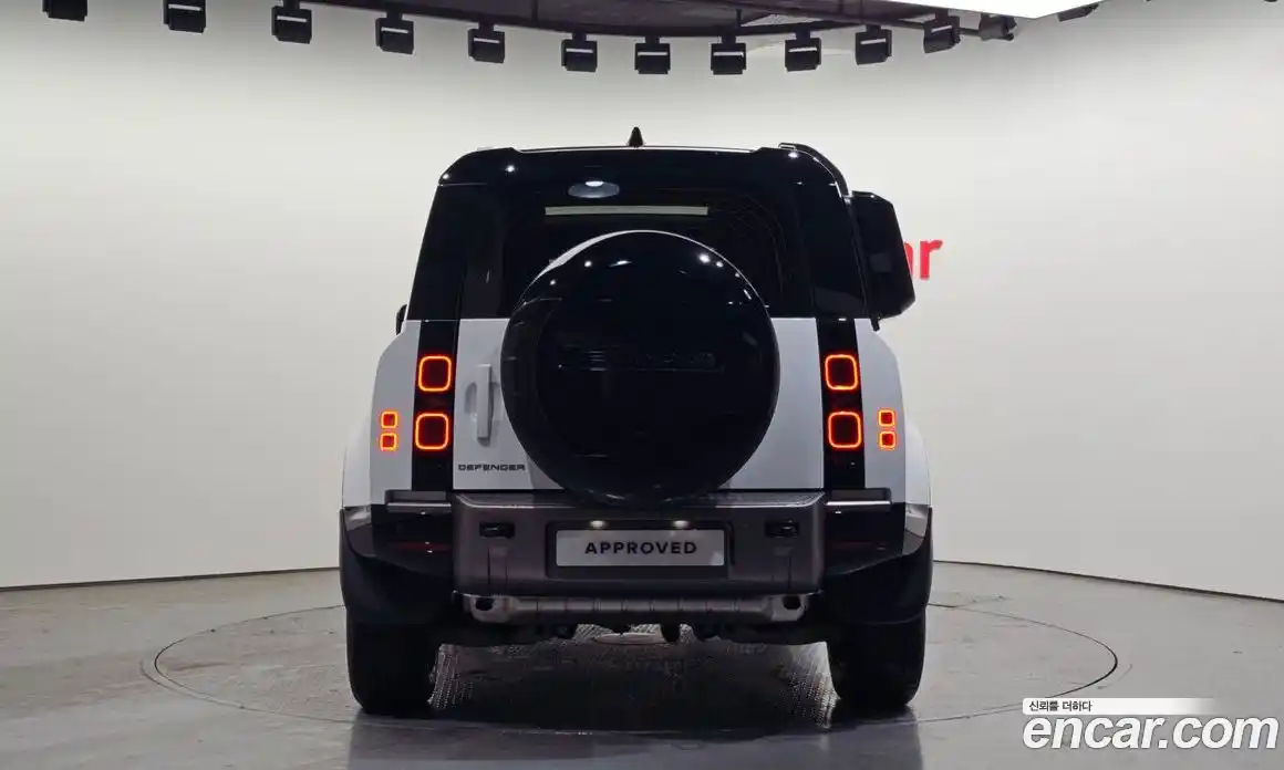 Land Rover Defender 2025 2.0 Автомат в Москве № 198066, фото 16