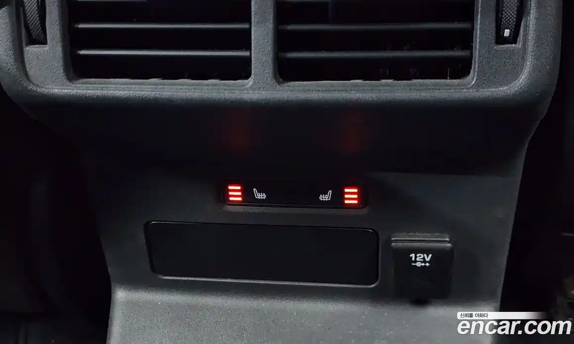 Land Rover Range-Rover Velar 2018 3.0 Автомат в Москве № 198307, фото 11