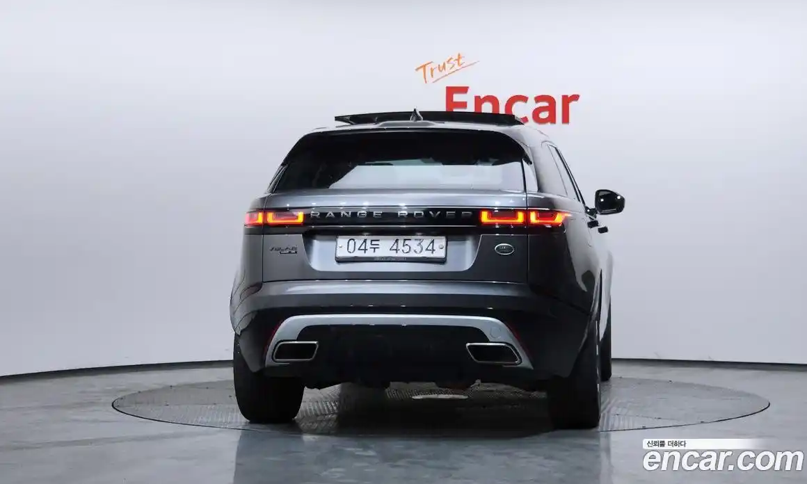 Land Rover Range-Rover Velar 2018 3.0 Автомат в Москве № 198307, фото 17