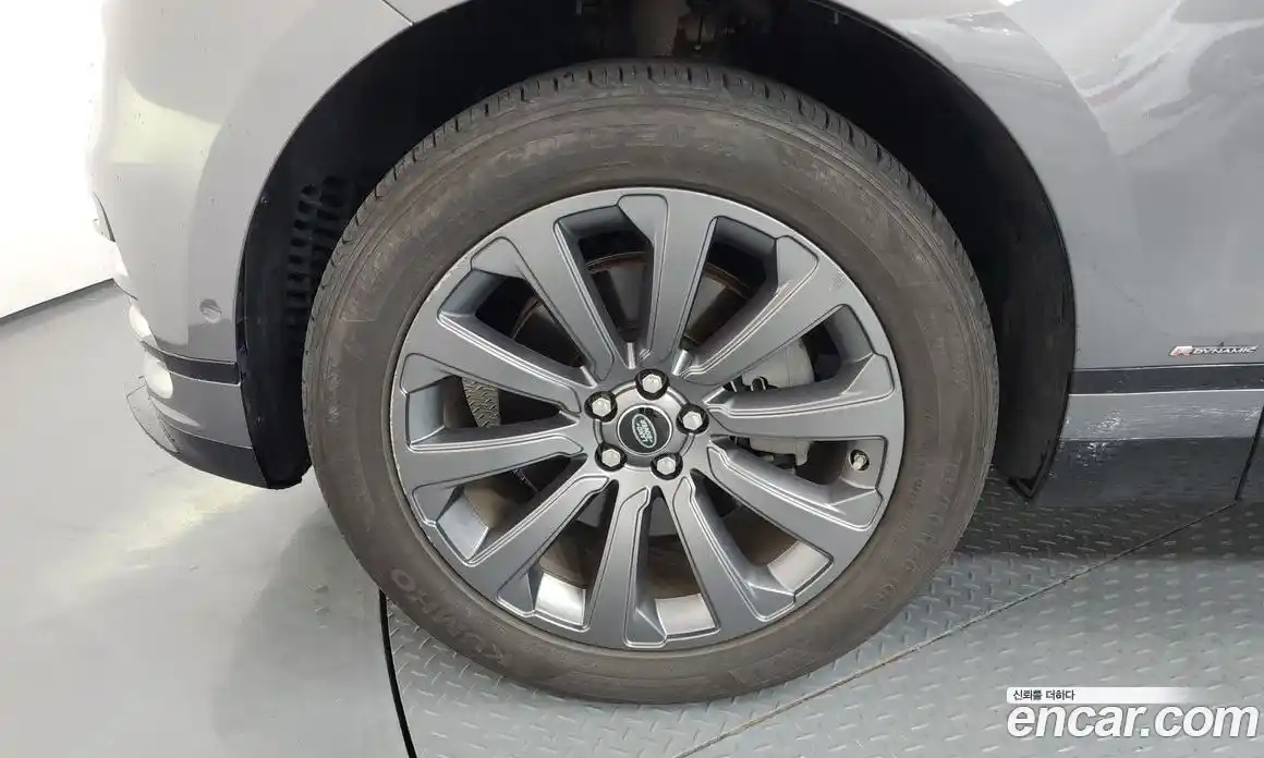 Land Rover Range-Rover Velar 2018 3.0 Автомат в Москве № 198307, фото 5