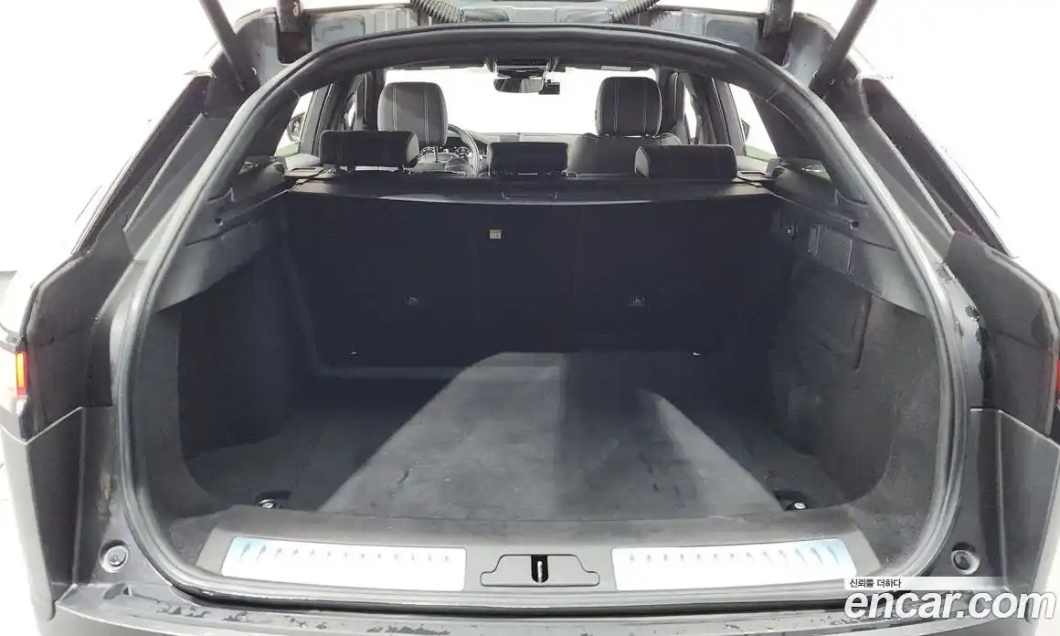 Land Rover Range-Rover Velar 2018 3.0 Автомат в Москве № 198307, фото 6