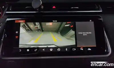 Land Rover Range-Rover Velar 2018 3.0 Автомат в Москве № 198307, миниатюра 7