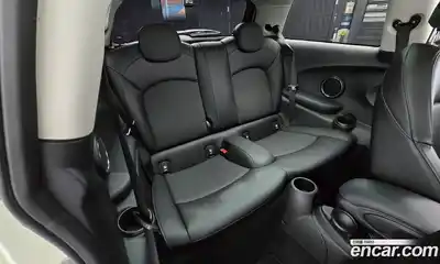 Mini Cooper 2017 2.0 Автомат в Москве № 198455, миниатюра 12