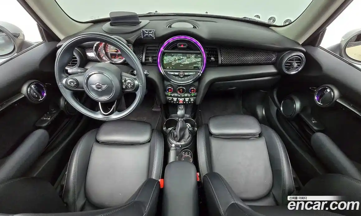 Mini Cooper 2017 2.0 Автомат в Москве № 198455, фото 7