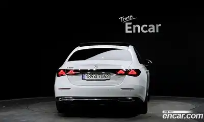 Mercedes-Benz E-Class 2024 2.0 Автомат в Москве № 206823, миниатюра 11