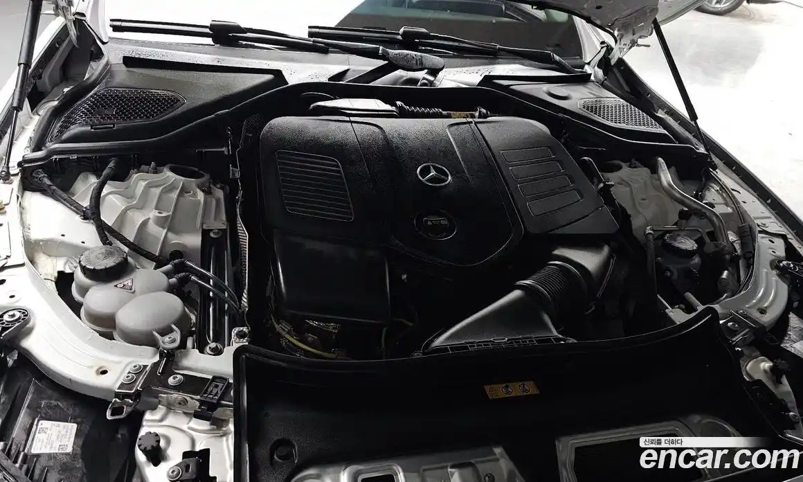 Mercedes-Benz E-Class 2024 2.0 Автомат в Москве № 206823, фото 19