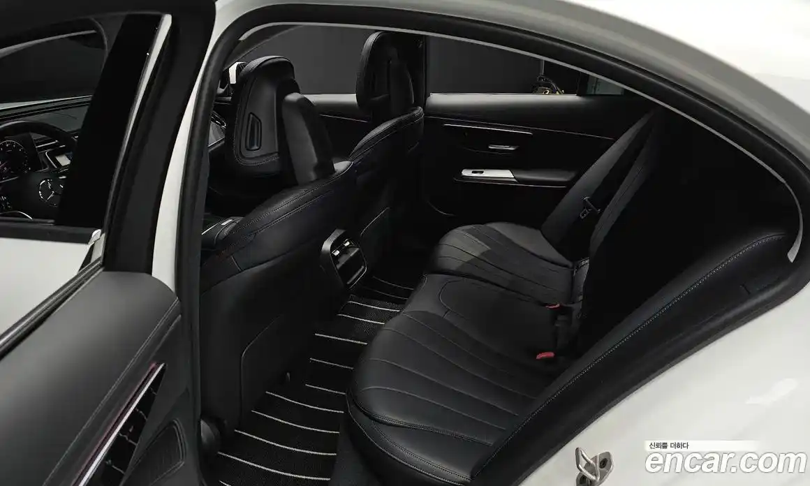 Mercedes-Benz E-Class 2024 2.0 Автомат в Москве № 206823, фото 7