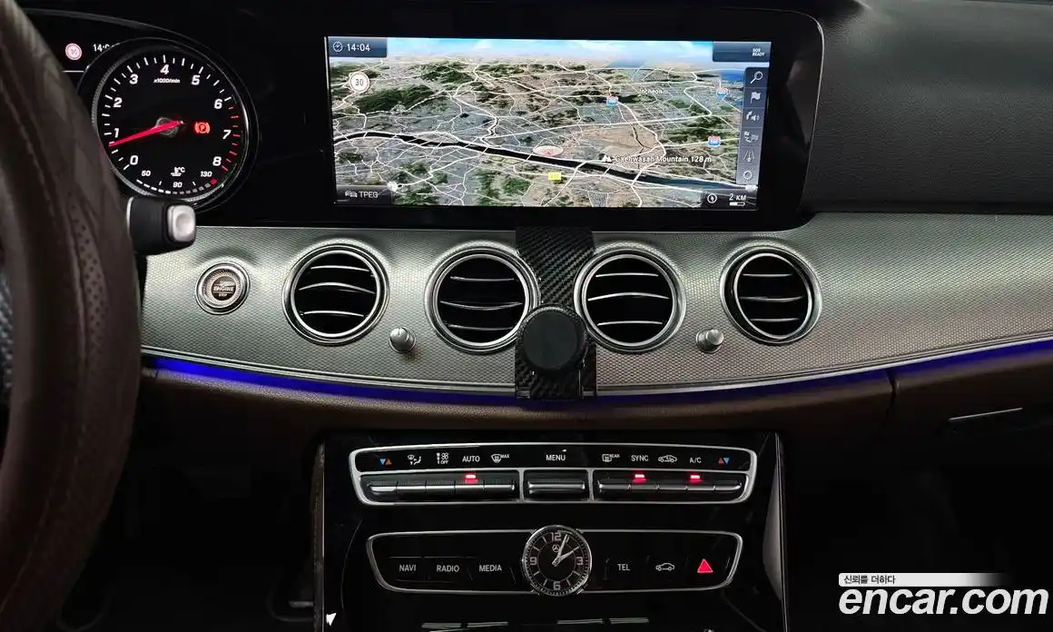 Mercedes-Benz E-Class 2018 2.0 Автомат в Москве № 207539, фото 14