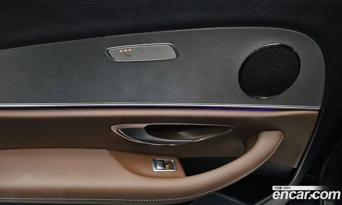 Mercedes-Benz E-Class 2018 2.0 Автомат в Москве № 207539, фото 20