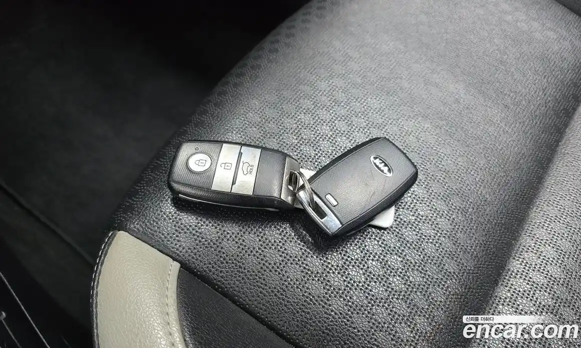 Kia Morning 2017 1.0 Автомат в Москве № 20848, фото 17