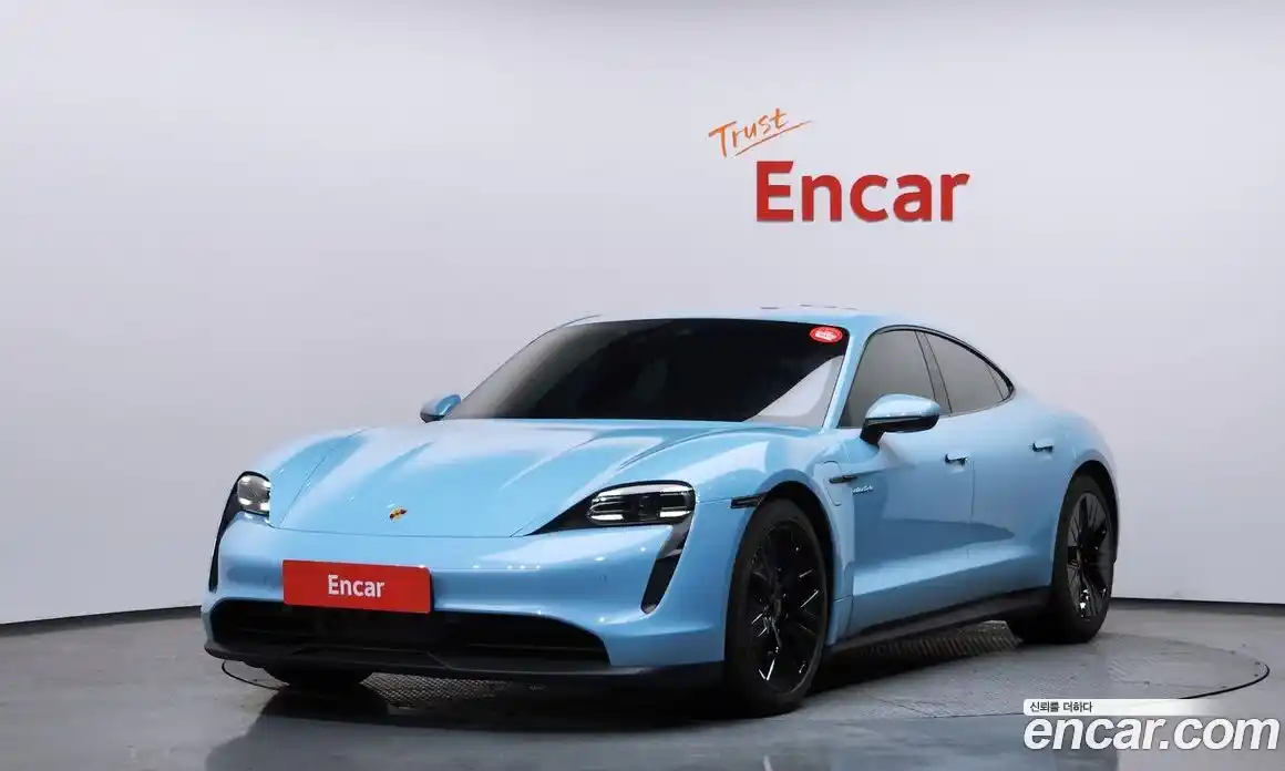 Porsche Taycan 2023 0.1 Автомат в Москве № 213114, фото 3