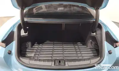 Porsche Taycan 2023 0.1 Автомат в Москве № 213114, миниатюра 7