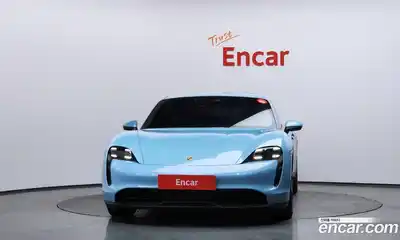 Porsche Taycan 2023 0.1 Автомат в Москве № 213114, миниатюра 10