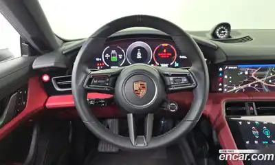 Porsche Taycan 2025 0.1 Автомат в Москве № 213174, миниатюра 3