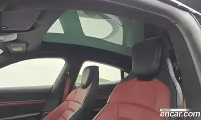 Porsche Taycan 2025 0.1 Автомат в Москве № 213174, миниатюра 4