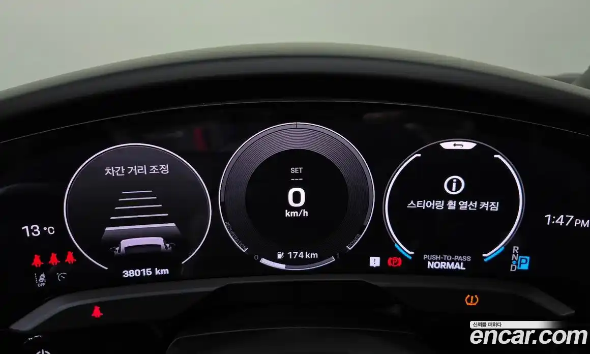 Porsche Taycan 2025 0.1 Автомат в Москве № 213174, фото 7