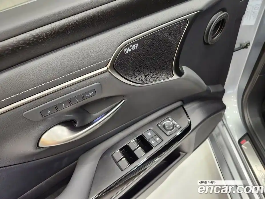 Lexus ES 2026 2.5 Вариатор в Москве № 214724, фото 14