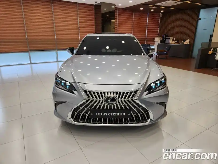 Lexus ES 2026 2.5 Вариатор в Москве № 214724, фото 3