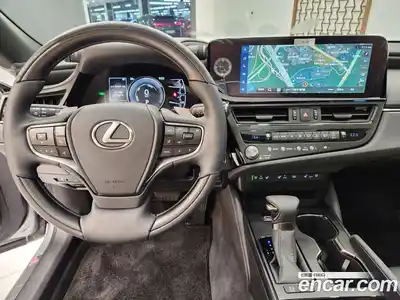 Lexus ES 2026 2.5 Вариатор в Москве № 214724, миниатюра 9