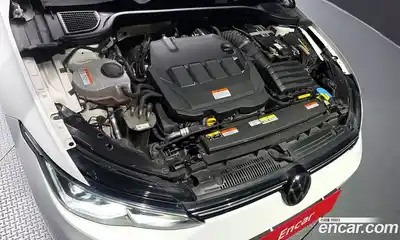 Volkswagen Golf 2023 2.0 Автомат в Москве № 215037, миниатюра 4