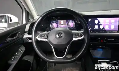 Volkswagen Golf 2023 2.0 Автомат в Москве № 215037, миниатюра 6