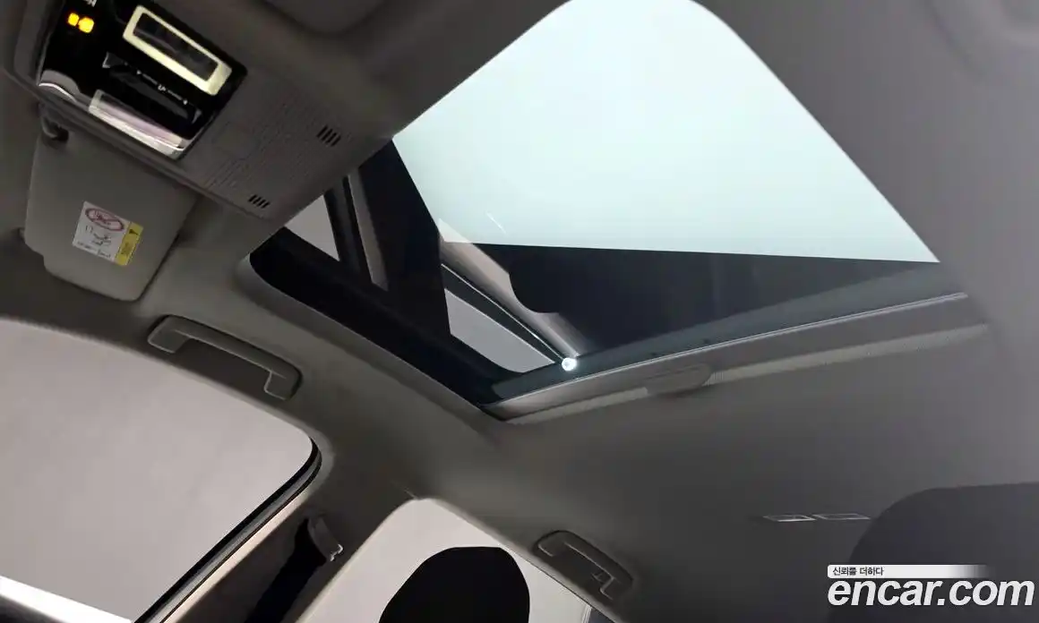 Volkswagen Golf 2023 2.0 Автомат в Москве № 215037, фото 9