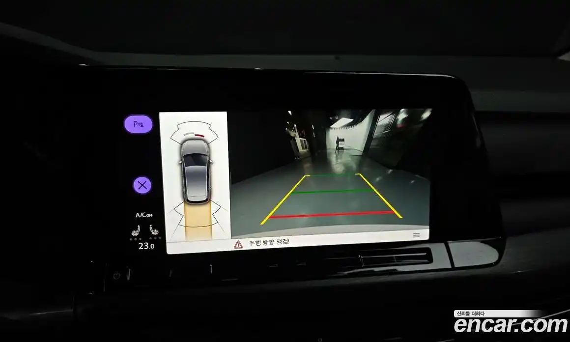 Volkswagen Golf 2023 2.0 Автомат в Москве № 215037, фото 10