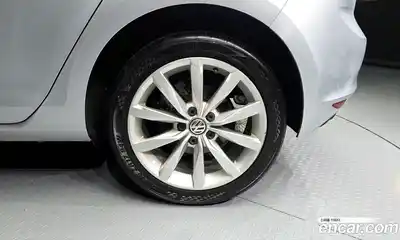 Volkswagen Golf 2014 1.6 Автомат в Москве № 215195, миниатюра 8