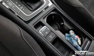 Volkswagen Golf 2014 1.6 Автомат в Москве № 215195, миниатюра 9