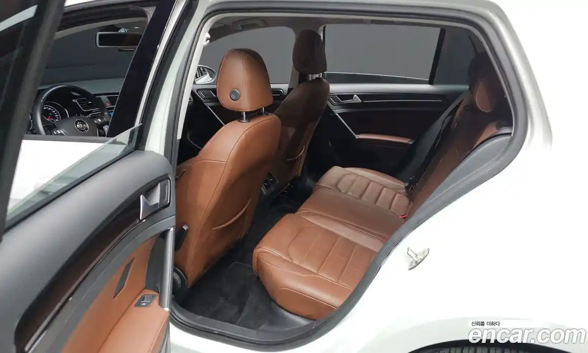 Volkswagen Golf 2015 2.0 Автомат в Москве № 215229, фото 14