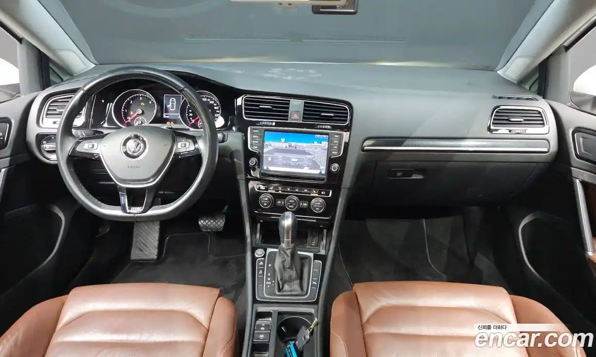 Volkswagen Golf 2015 2.0 Автомат в Москве № 215229, фото 8