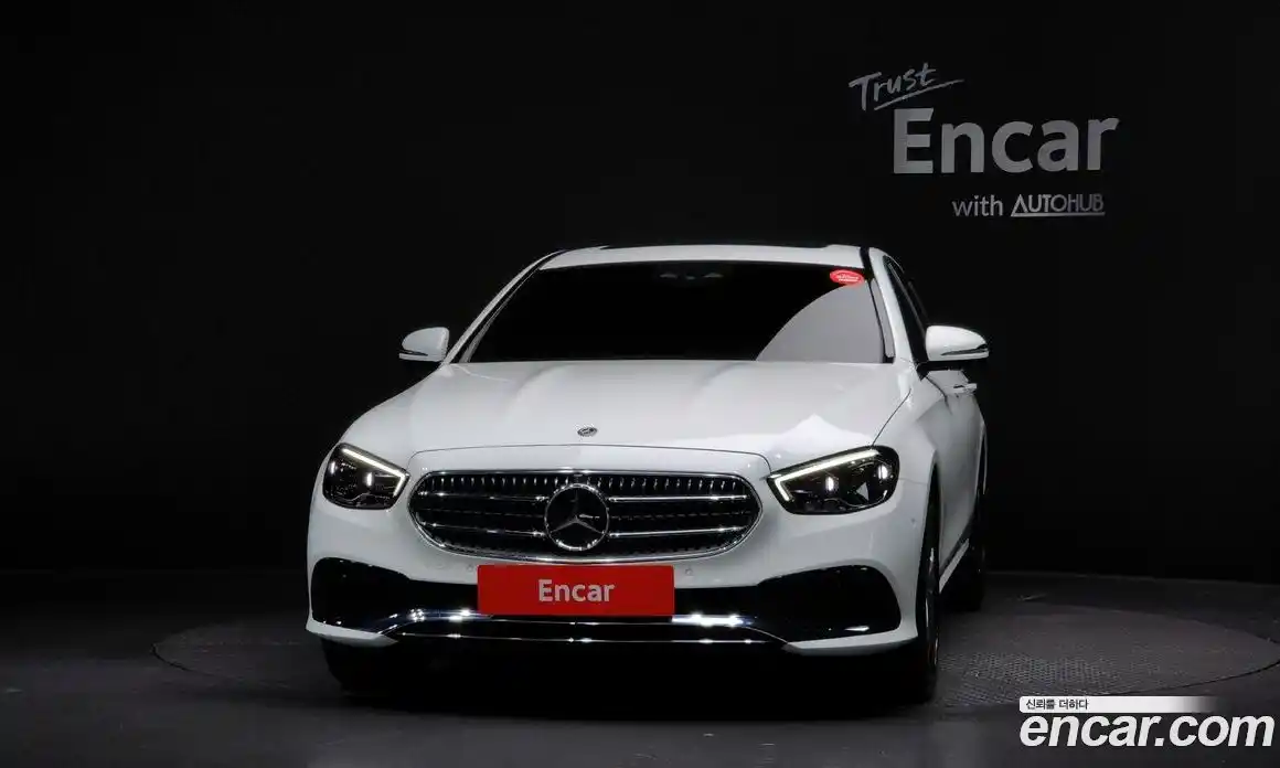 Mercedes-Benz E-Class 2021 2.0 Автомат в Москве № 219555, фото 12