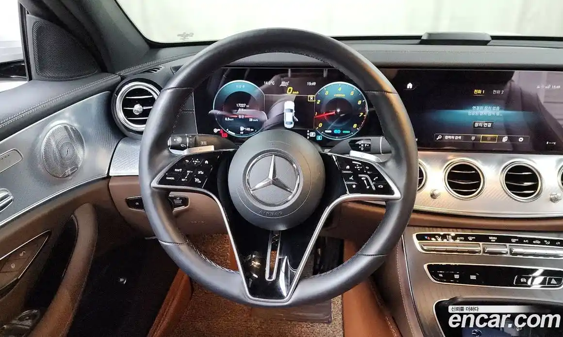 Mercedes-Benz E-Class 2021 2.0 Автомат в Москве № 219555, фото 20