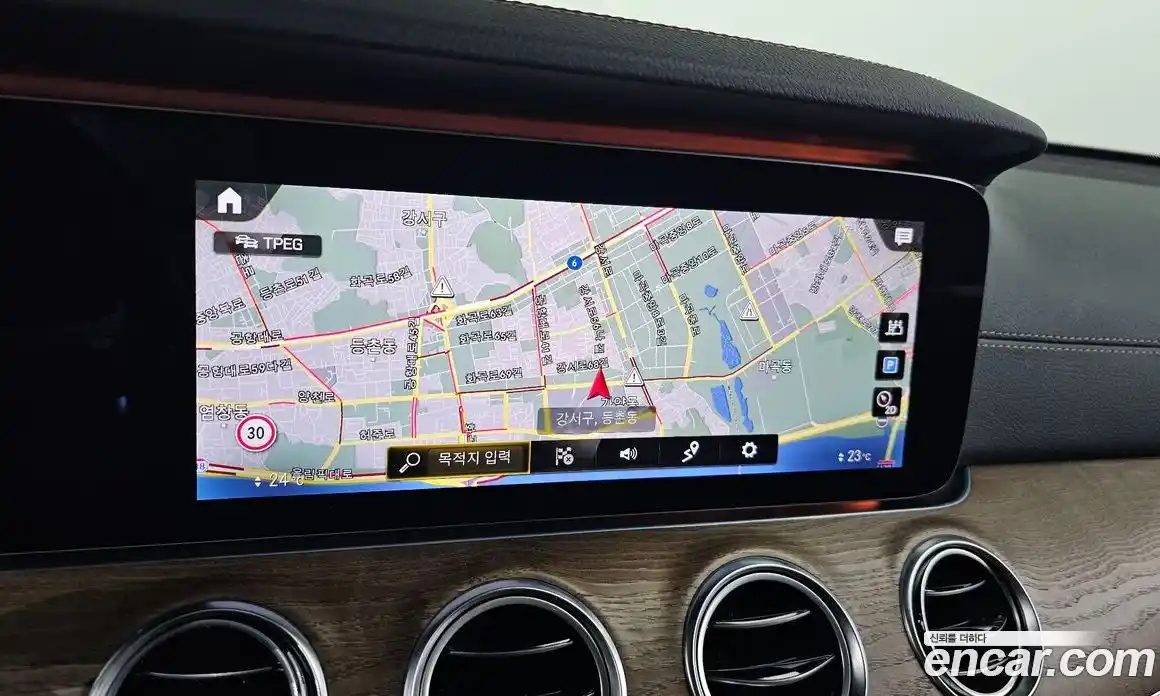 Mercedes-Benz E-Class 2020 2.0 Автомат в Москве № 225172, фото 14