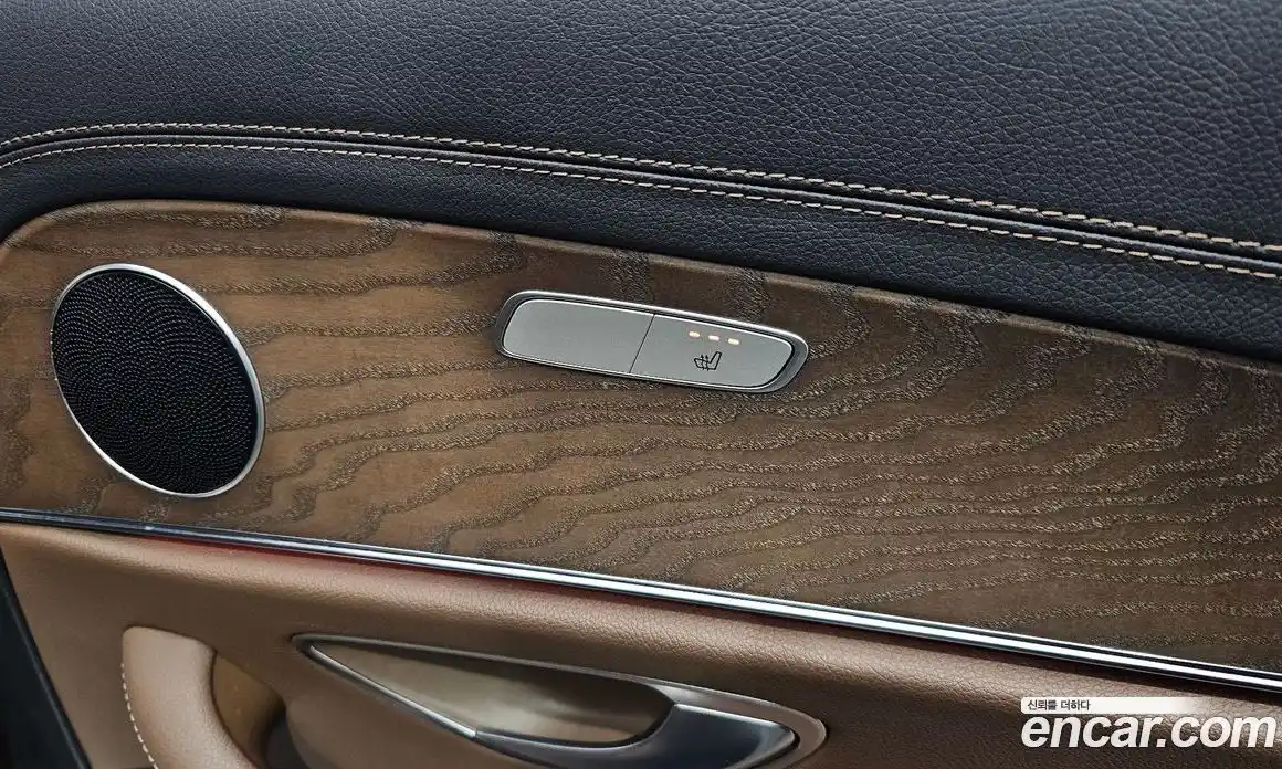 Mercedes-Benz E-Class 2020 2.0 Автомат в Москве № 225172, фото 19