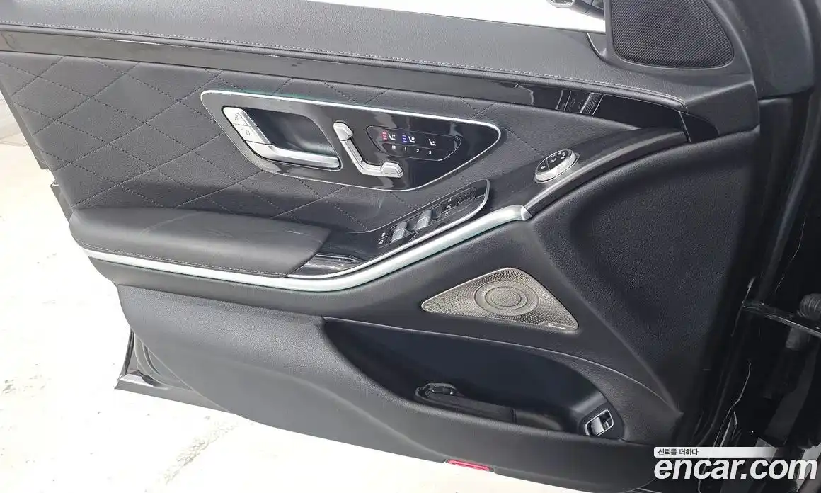 Mercedes-Benz S-Class 2024 3.0 Автомат в Москве № 229637, фото 5