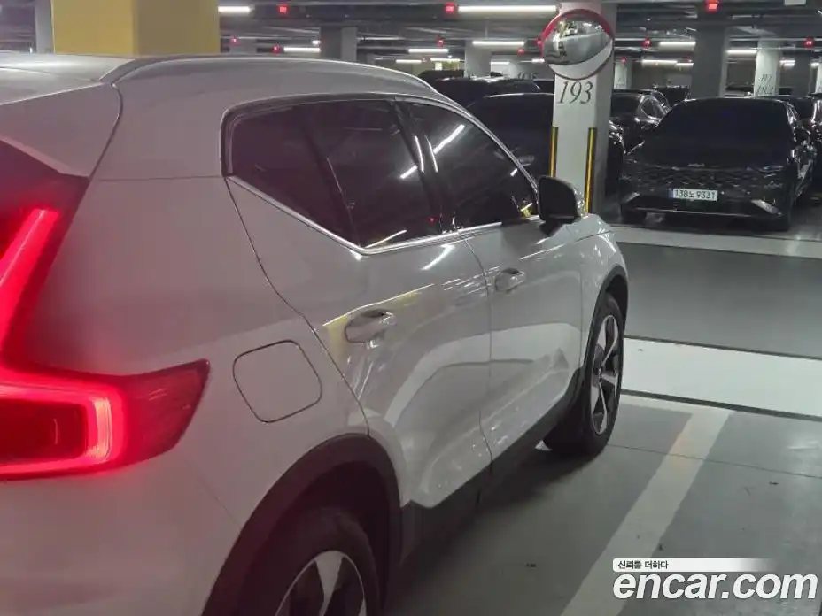 Volvo XC40 2025 2.0 Автомат в Москве № 230810, фото 5