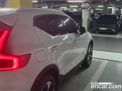 Volvo XC40 2025 2.0 Автомат в Москве № 230810, миниатюра 5