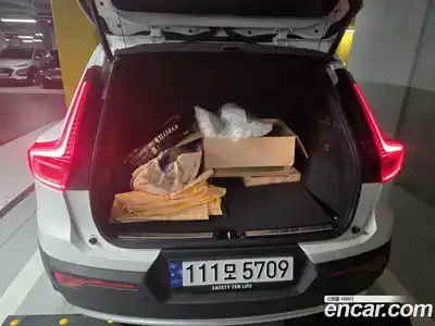 Volvo XC40 2025 2.0 Автомат в Москве № 230810, миниатюра 6