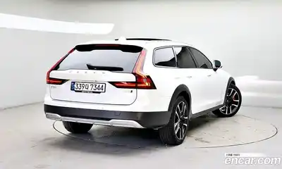 Volvo V90 2023 2.0 Автомат в Москве № 230826, миниатюра 2