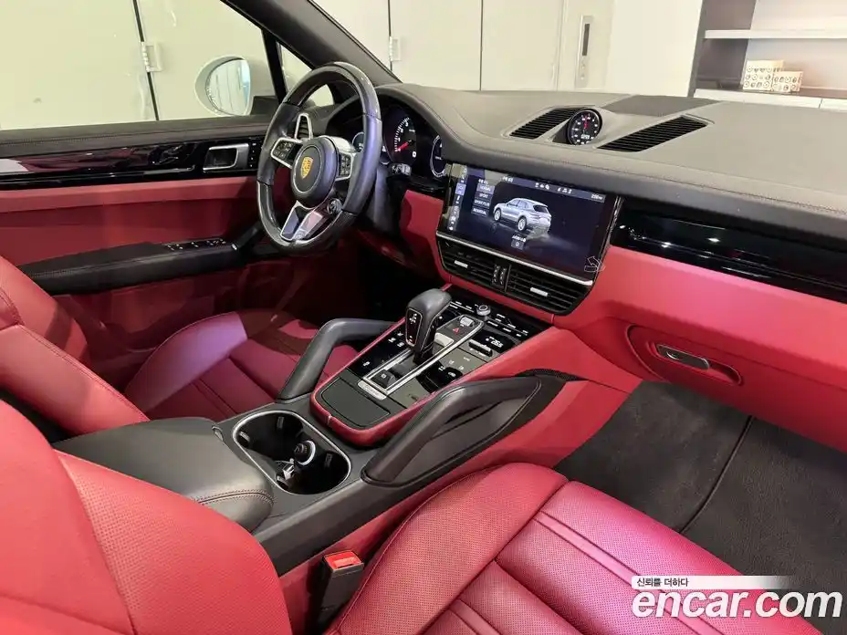 Porsche Cayenne 2020 3.0 Автомат в Москве № 231080, фото 9