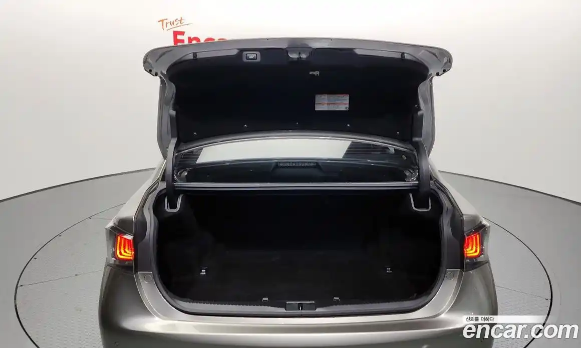 Lexus GS 2017 3.5 Автомат в Москве № 232045, фото 20