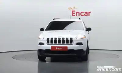 Jeep Cherokee 2016 2.4 Автомат в Москве № 232718, миниатюра 3