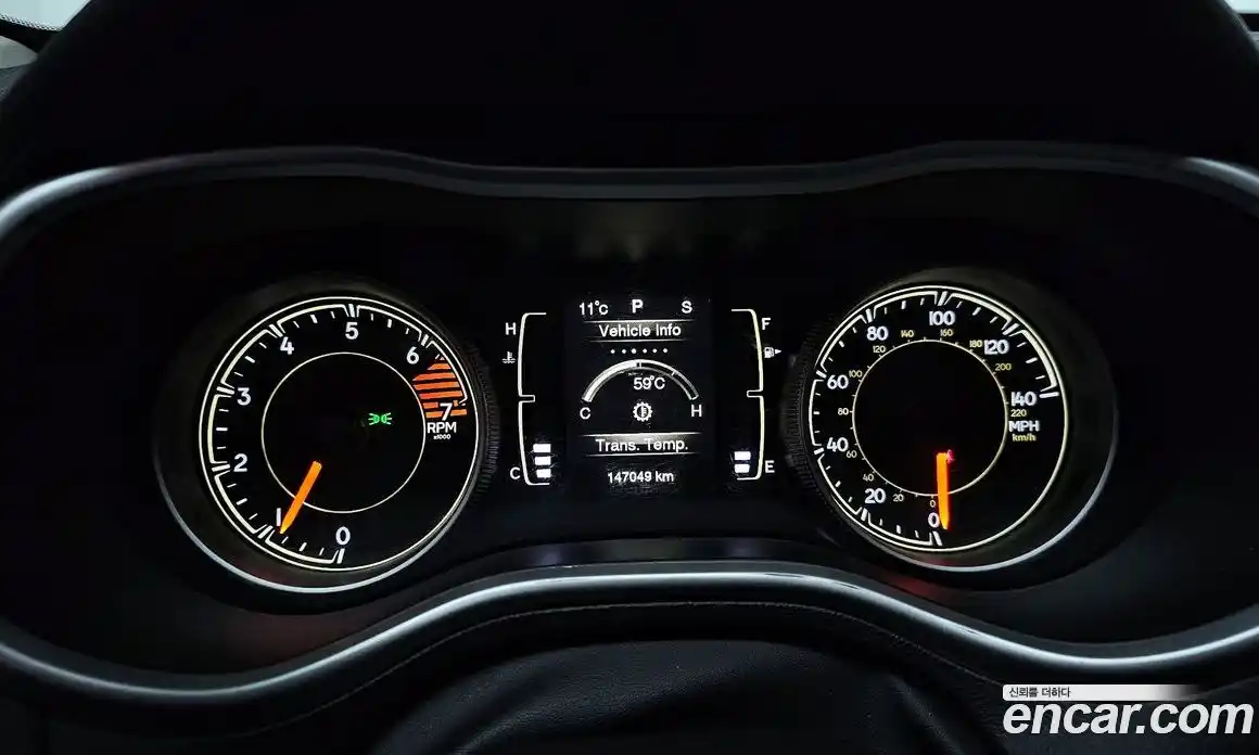 Jeep Cherokee 2016 2.4 Автомат в Москве № 232718, фото 8