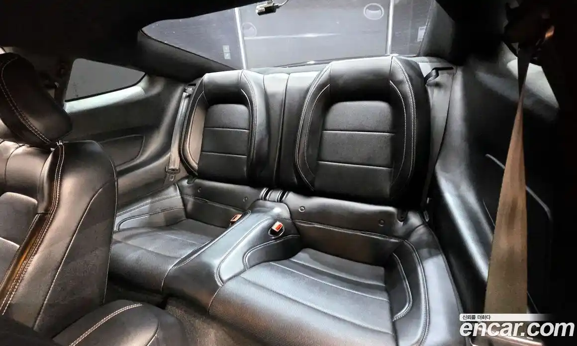 Ford Mustang 2019 2.3 Автомат в Москве № 255570, фото 16