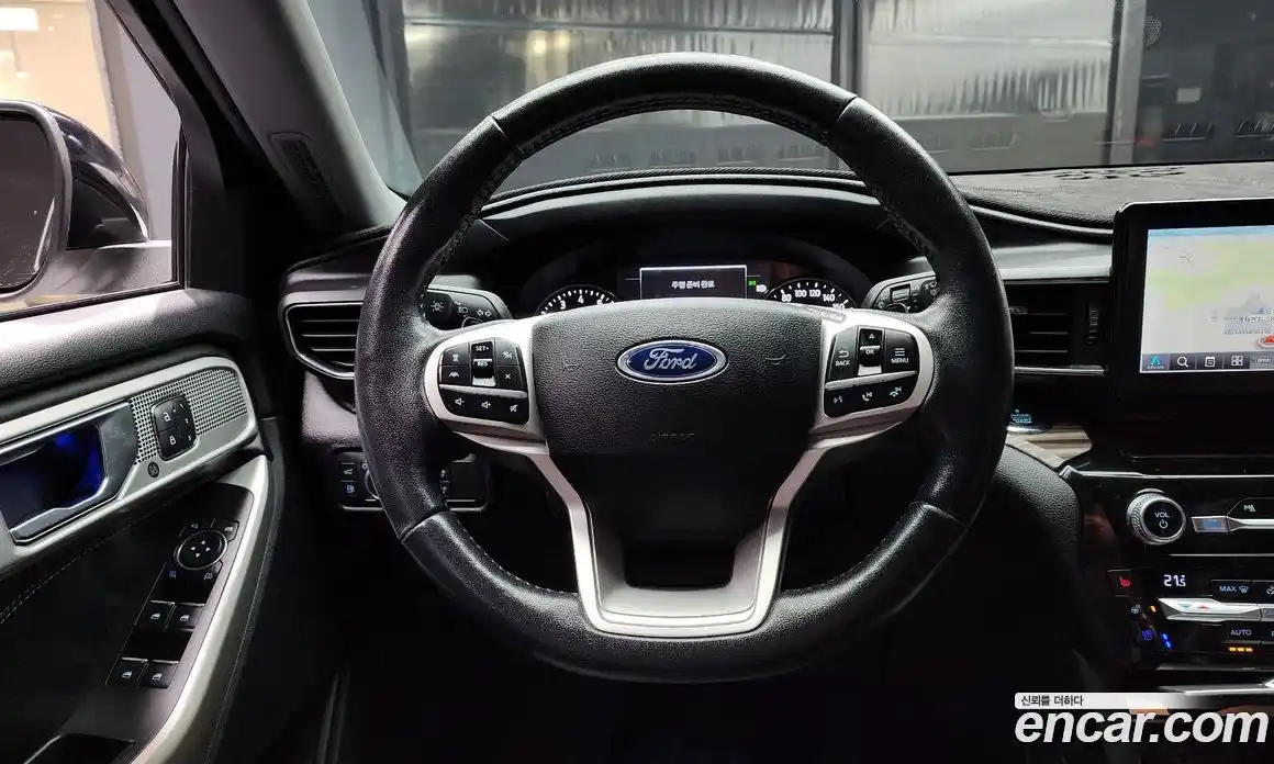 Ford Explorer 2021 3.0 Автомат в Москве № 255694, фото 16