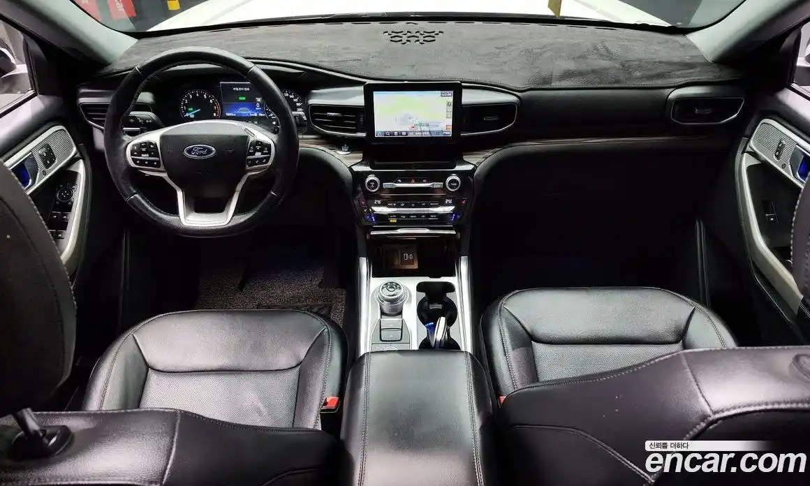 Ford Explorer 2021 3.0 Автомат в Москве № 255694, фото 9