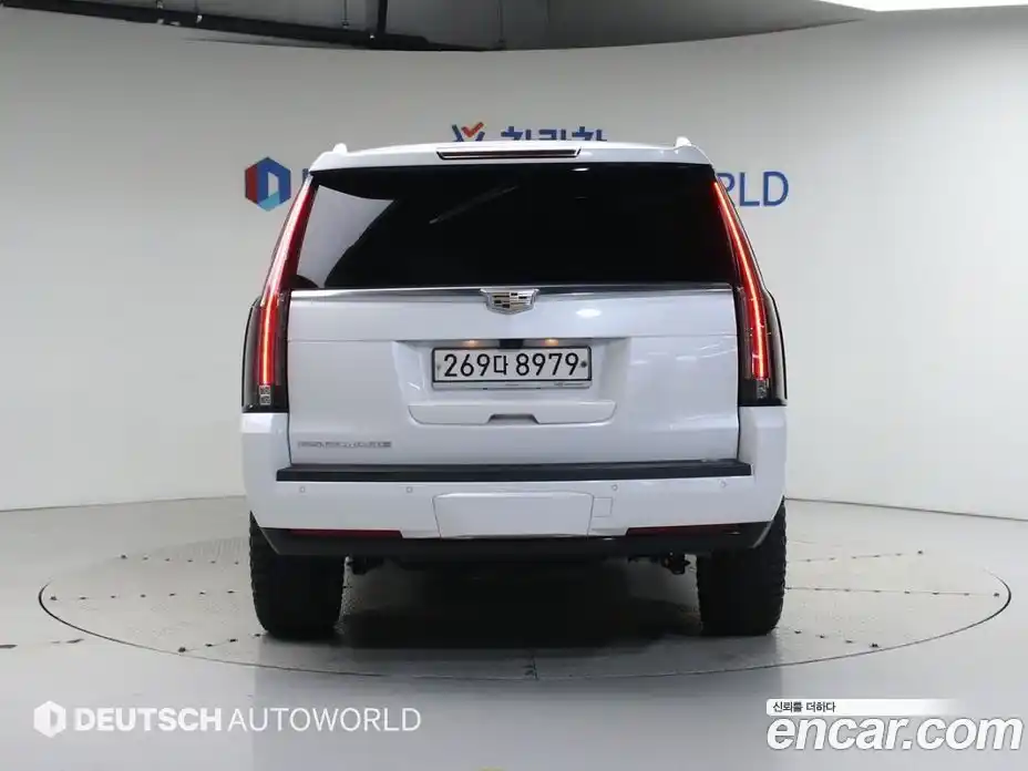 Cadillac Escalade 2019 6.2 Автомат в Москве № 256533, фото 4