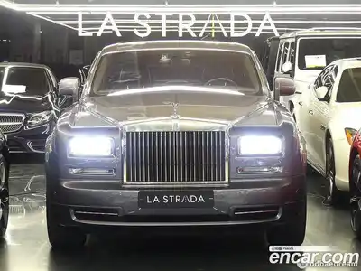 Rolls-Royce Phantom, 2013