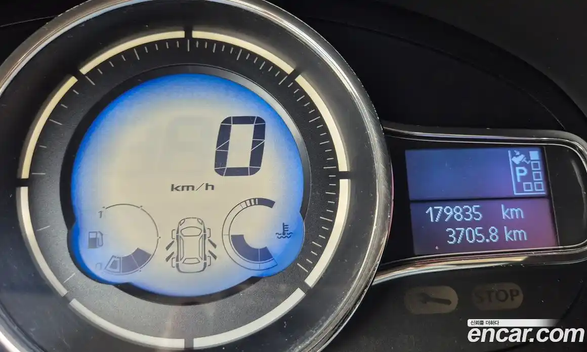 Renault SM3 2015 1.6 Автомат в Москве № 266988, фото 8